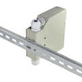 Fibre optic DIN rail splice box for LC or SC couplers