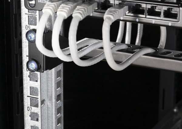 Naar omschrijving van AST19-1 - 1U 19 inch metalen rail voor kabelbinder voor server- en patchkasten
