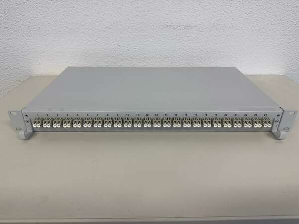 Naar omschrijving van B61903S24 - 24 voudige fiberbox grijs