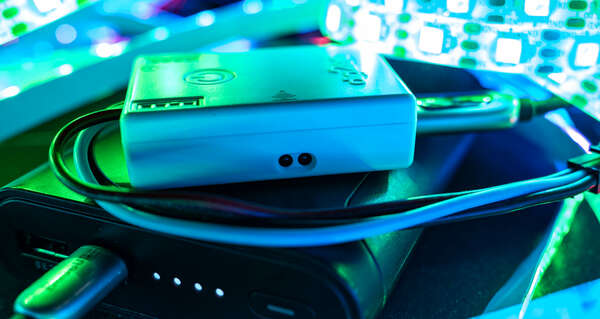 Naar omschrijving van QLD-SK68125M-EU - Dig2go Controller portable DIGITAL LED controller Bundle 5M LED RGBW