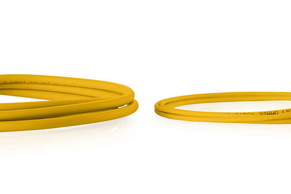 Naar omschrijving van DK-1618-020S-Y - CAT 6 U-UTP slim patch cord, Cu, LSZH AWG 32/7, length 2 m, Yellow