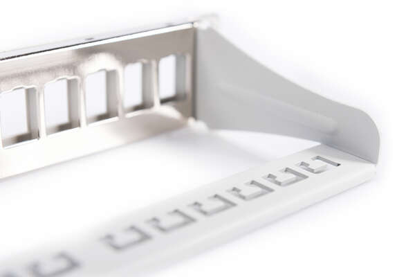 Naar omschrijving van DN-91419 - Modular Patch Panel, shielded, 12-Port Blank,1U,254mm (10