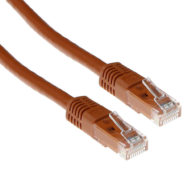 Naar omschrijving van ENU5BR030 - Cat5e UTP patchkabel bruin  3m