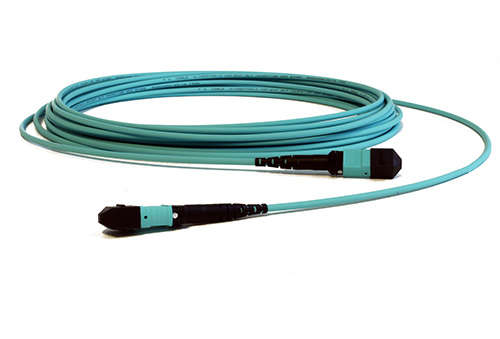 Naar omschrijving van LL-3K-01-101-102-030 - MTP Lite Trunk Cable OM3 12 vezels F-F methode B 30 meter