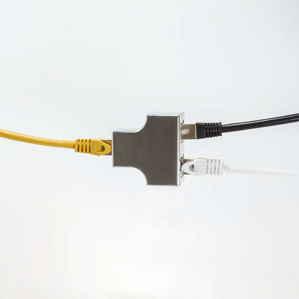 Naar omschrijving van MP0037 - Modular T-adapter RJ45, 1:1, shielded