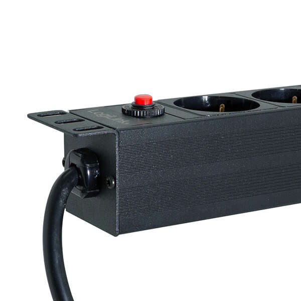 Naar omschrijving van PDU8C06 - 19